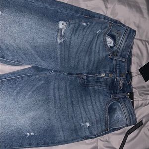 New fashion nova mom jeans